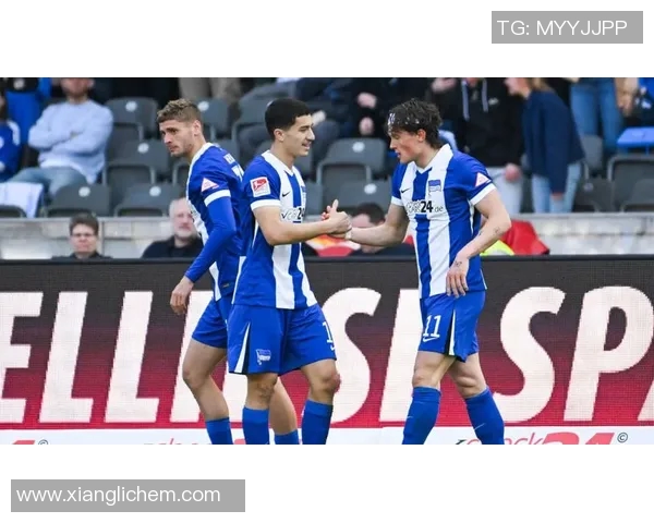 柏林赫塔客场惨遭莱比锡红牛逆转,遭遇两连败困境深化 柏林赫塔客场惨遭莱比锡红牛逆转,遭遇两连败困境深化